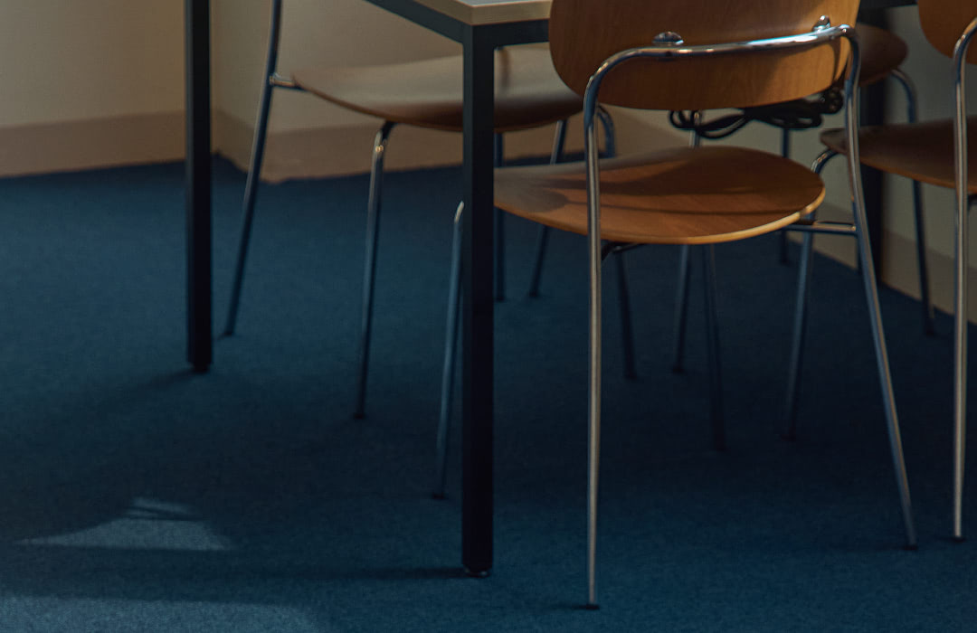 소음 최소화를 위한 카펫 바닥 설계