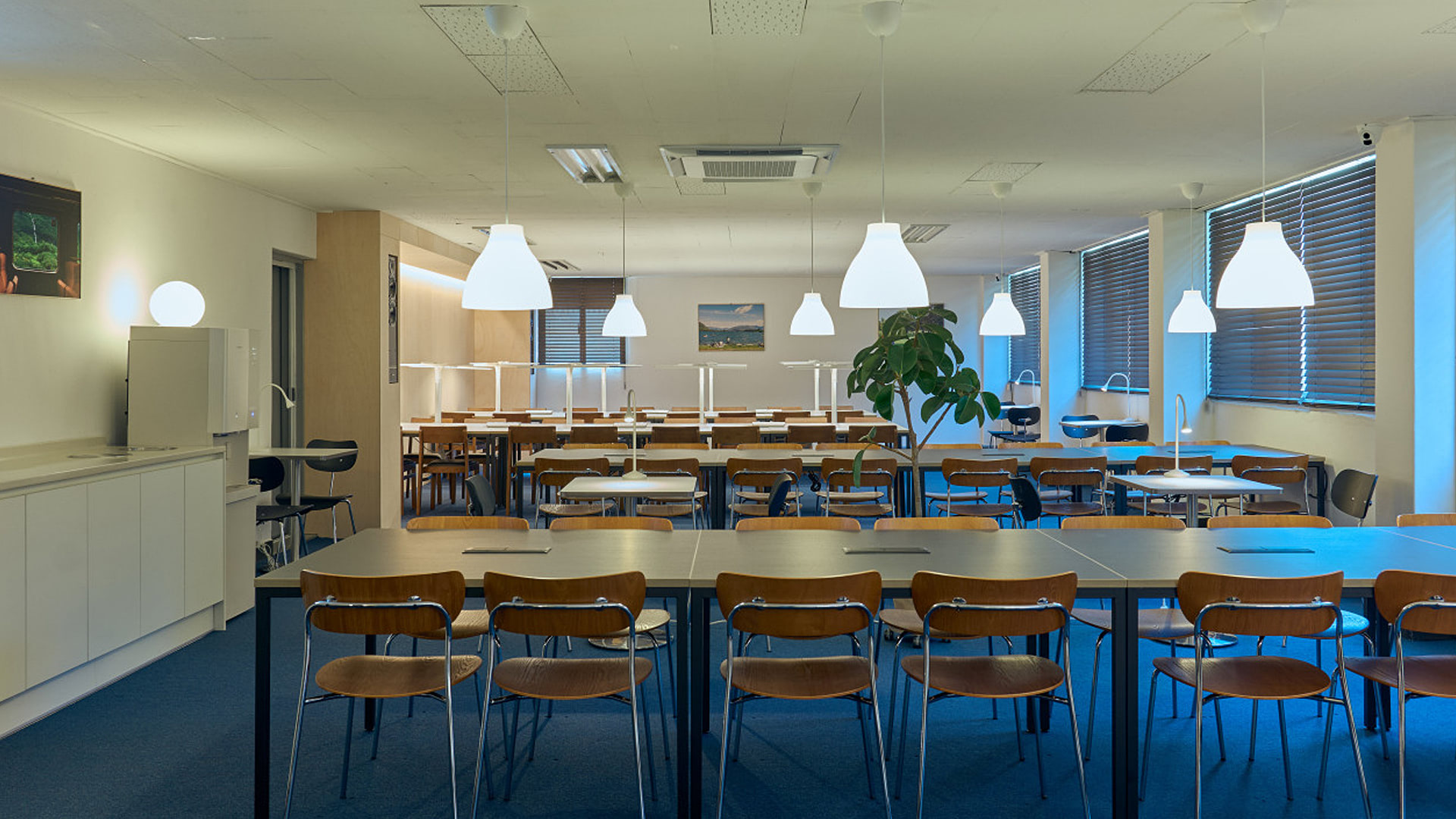 매장인테리어 사진