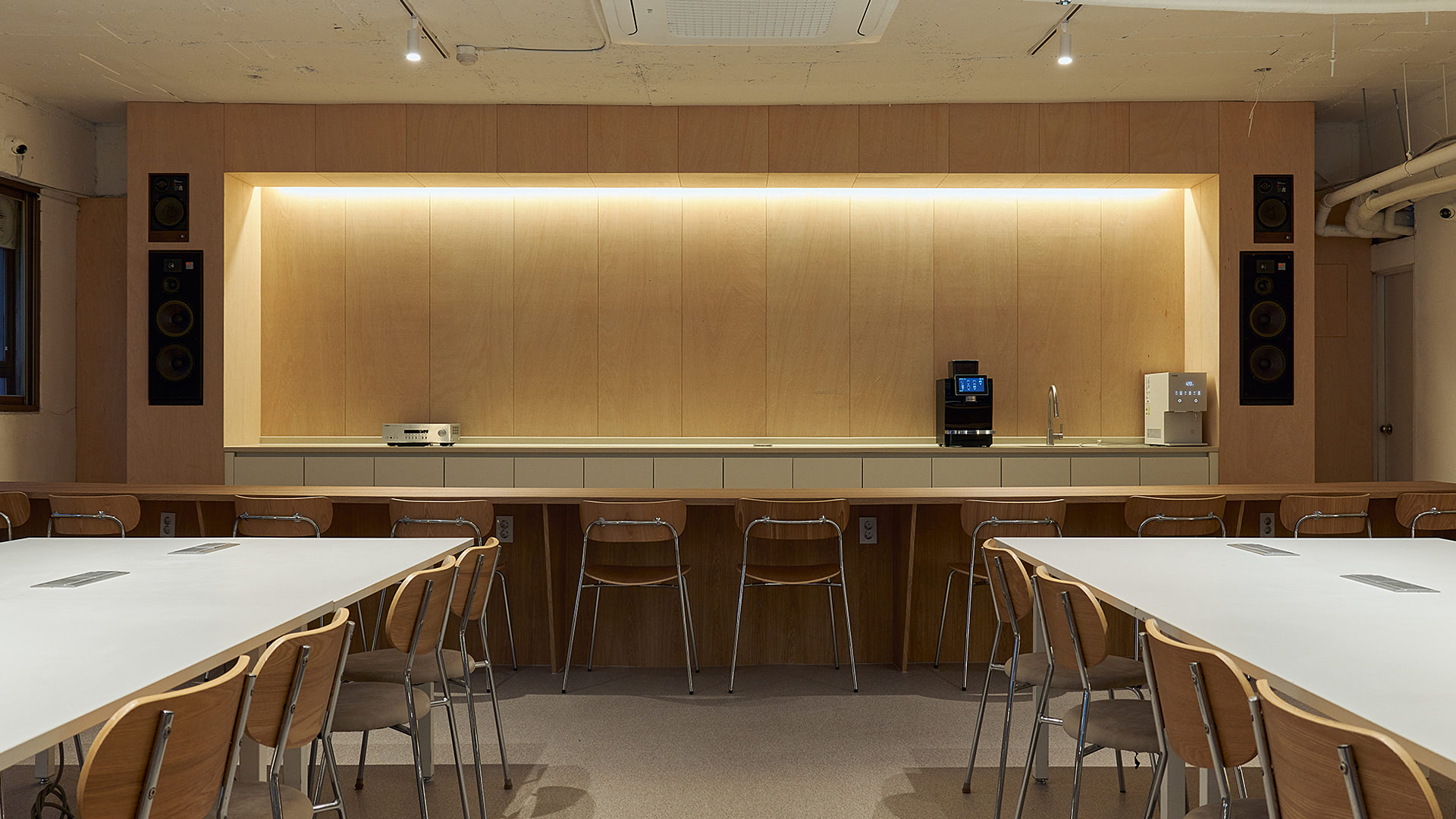 매장인테리어 사진